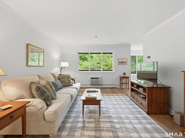 23 Rollingwood Drive #23, Brookfield, CT 06804