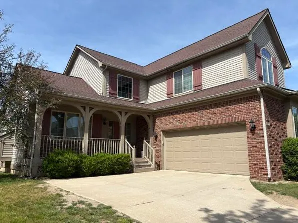 5888 Villa France Ave, Ann Arbor, MI 48103