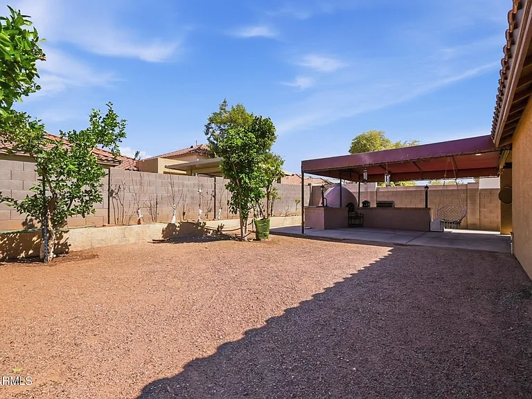 11450 E Quicksilver Ave — Photo 37