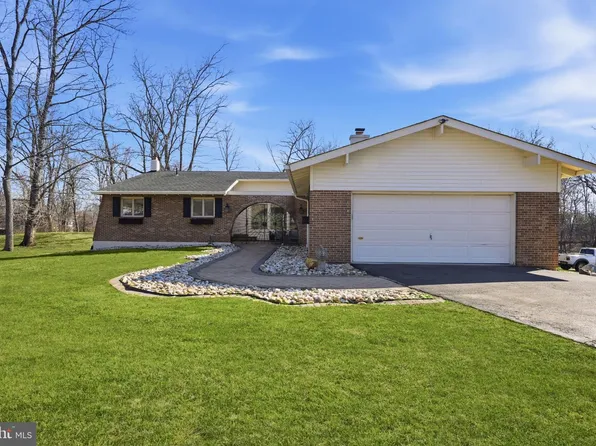 216 Bruce Rd, Washington Crossing, PA 18977
