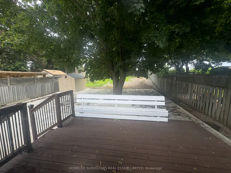215 Archdekin Dr #MAIN — Photo 4