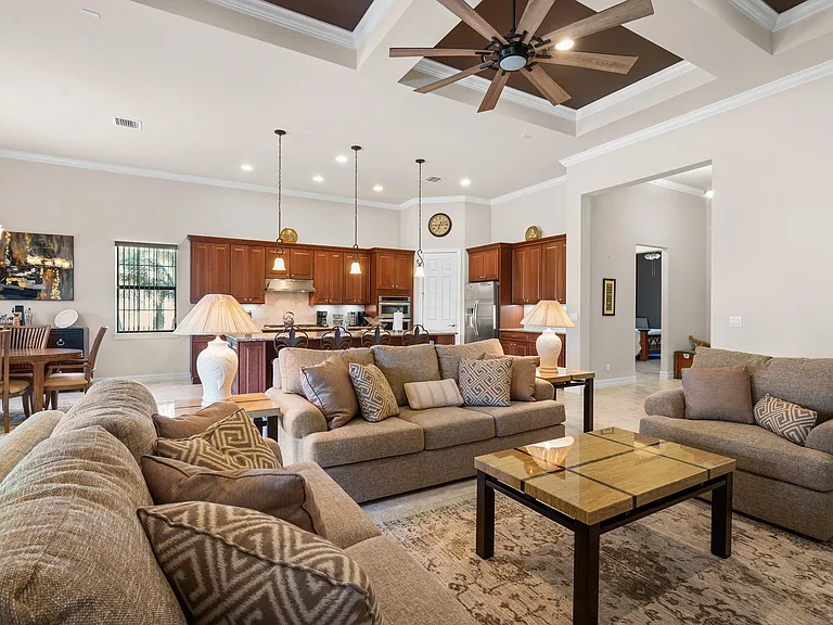 4127 Siena Cir — Photo 11