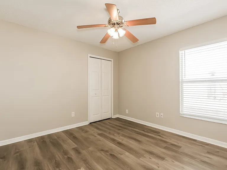 3406 Palm Beach Dr — Photo 14
