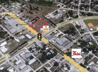 648 N Ridgewood Dr, Sebring, FL 33870