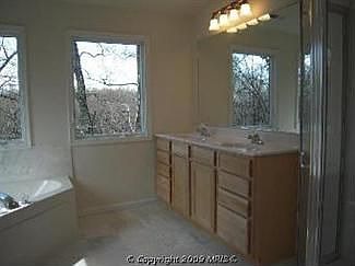 similiar master bath