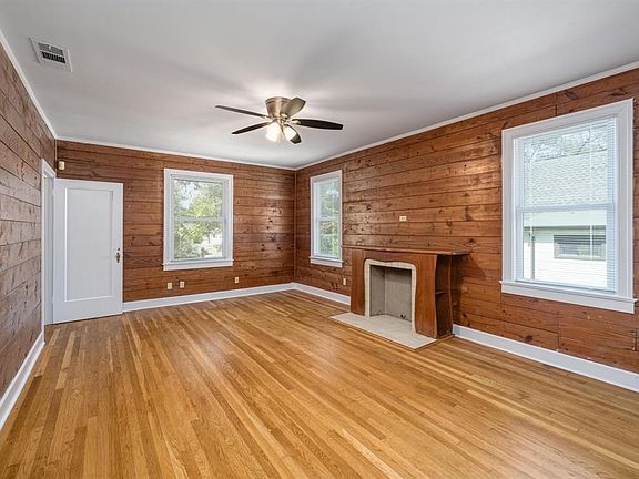 3rd image of 2012 Enfield Rd APT B