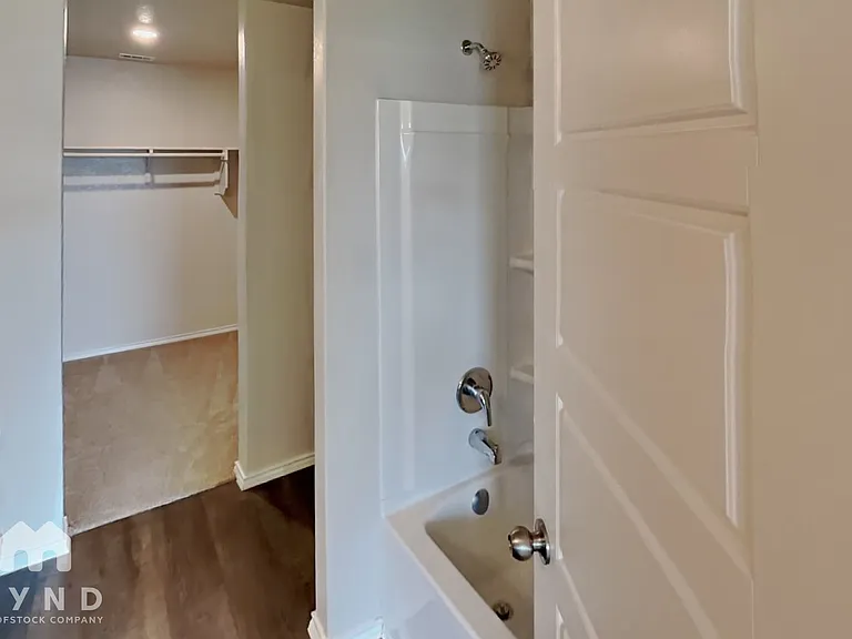 3846 Colemans Run — Photo 12