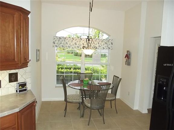3rd image of 575 Timmonsville Way
