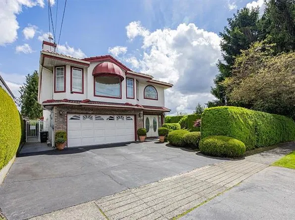 7168 Sussex Ave, Burnaby, BC V5J 3V3