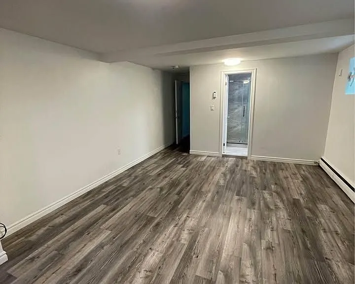 575 Birchmount Rd #B — Photo 3