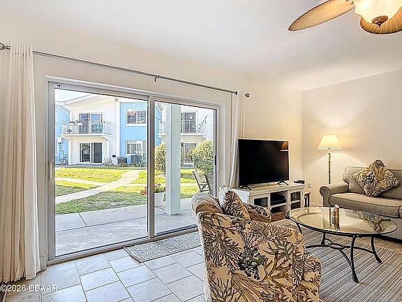 5th image of 547 N Atlantic Ave #23
