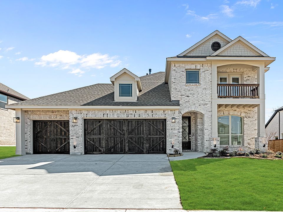 1st image of 415 Sparrow Dr