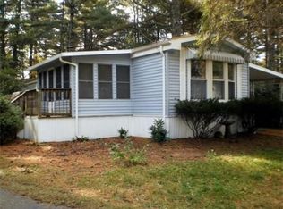 28 Pipers Way, Carver, MA 02330