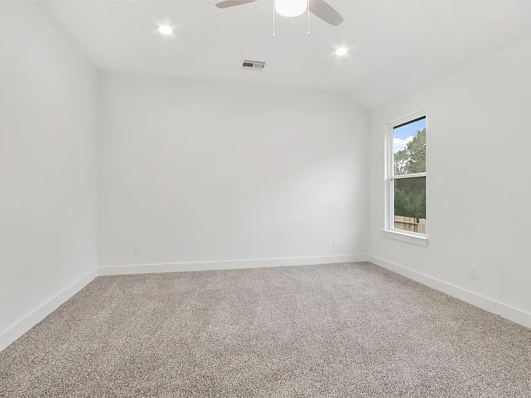 363 Springfield Terrace Dr — Photo 8