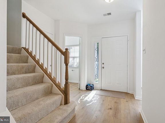5th image of 14461 Fallscliff Ln #53
