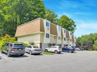 97 Chestnut St APT B, Bethel, CT 06801