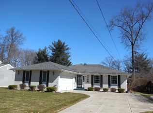 3899 Walter Rd, North Olmsted, OH 44070