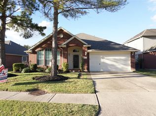 16422 Northumberland Dr, Houston, TX 77095