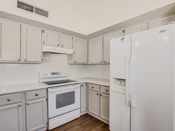3rd image of 11821 N Tami Pl