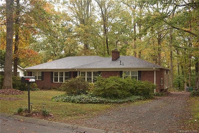 1st image of 7617 Elwood Dr