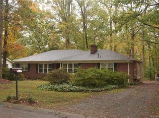 7617 Elwood Dr, Charlotte, NC 28227