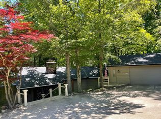 12275 Moss Ridge Cir, Strongsville, OH 44136