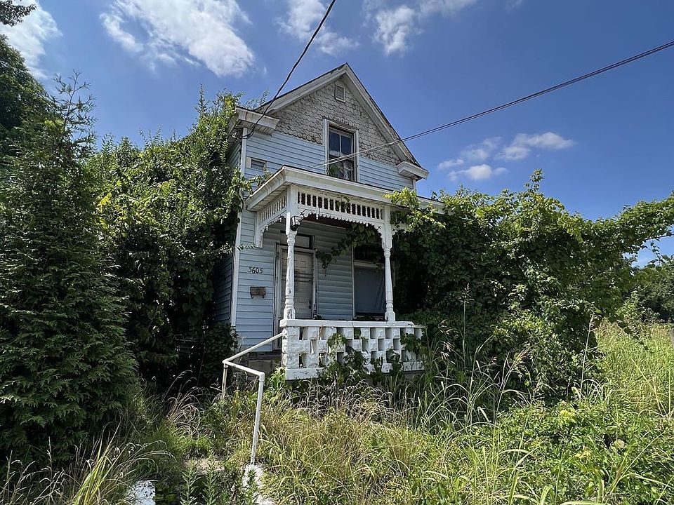 1st image of 3605 Roll Ave
