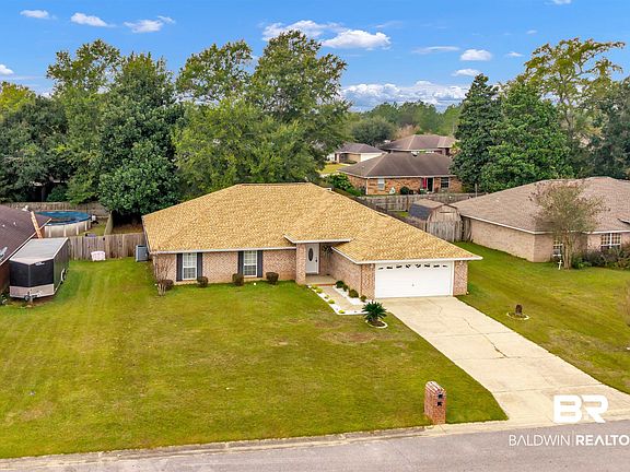 2nd image of 15341 Paddington Dr