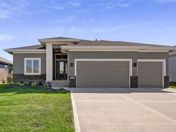 9259 Gander St, Lenexa, KS 66227