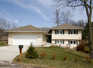 157 Church St, Merrimac, WI 53561