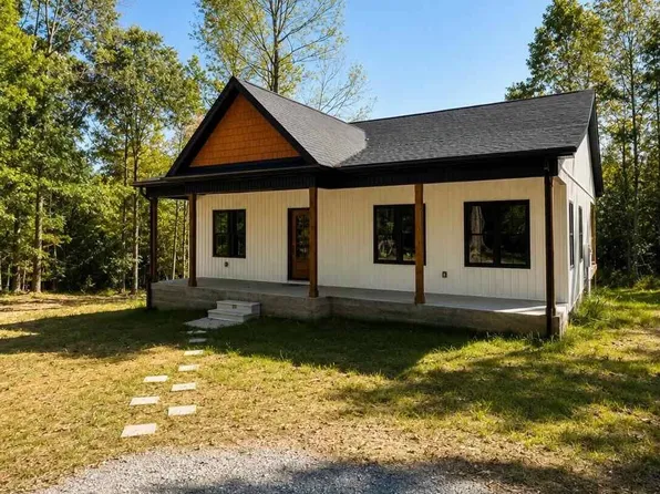 975 Segers Rd, Central City, KY 42330