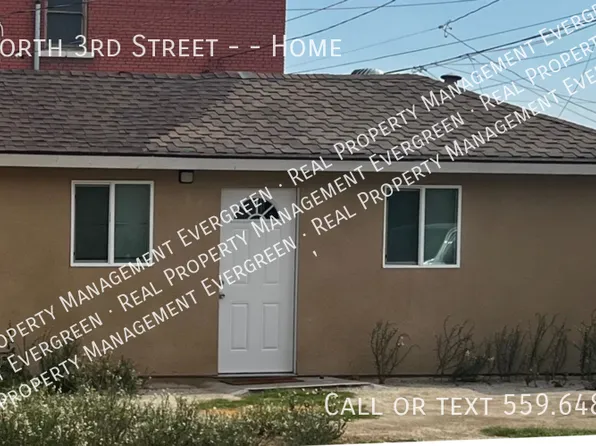 303 N 3rd St, Porterville, CA 93257