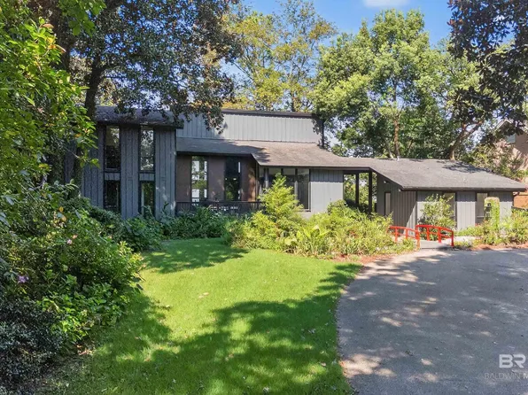 921 Sea Cliff Dr, Fairhope, AL 36532