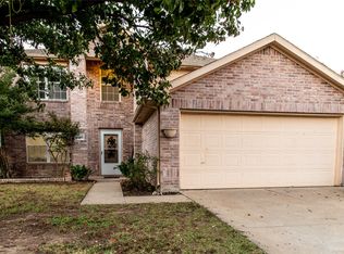 10180 Chapel Springs Trl, Fort Worth, TX 76116