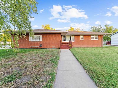2745 Melanie Ln, Salina, KS, 67401