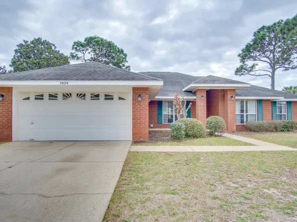 5029 Lantana Dr, Gulf Breeze, FL 32563