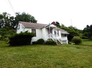 551 Clifton Rd, Bethel Park, PA 15102