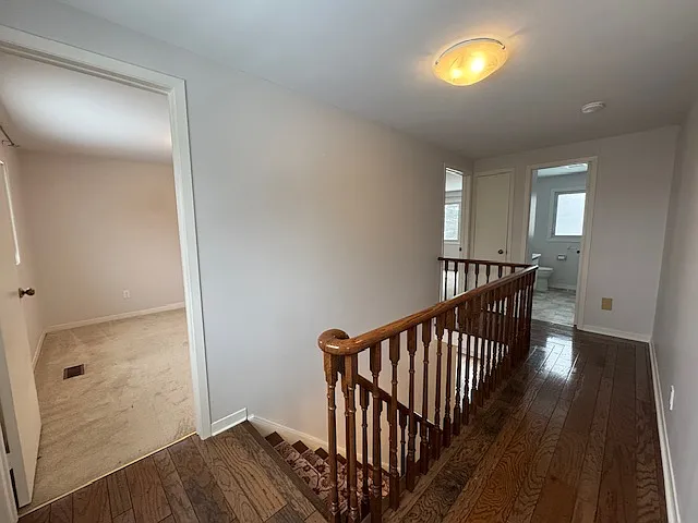 536 Thorndale Dr — Photo 18