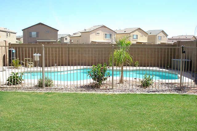 Inviting pool with In-ground cleaning system