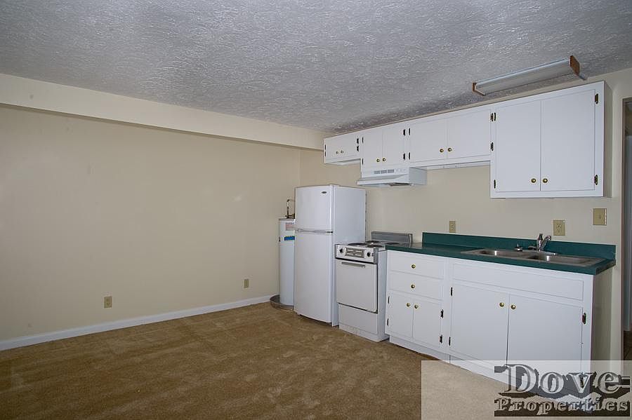 1st image of 4207 Highway 31 W Unit E