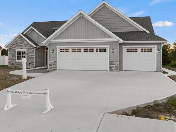 13889 Sage Pointe Pass, Fort Wayne, IN 46845