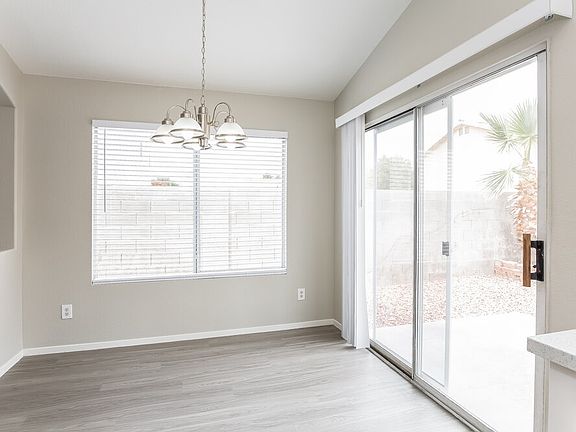 5th image of 6102 Giant Forest Ln