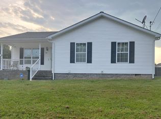 721 E Walnut St, Dawson Springs, KY 42408