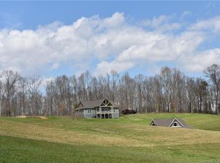 23 Hominy Baptist Church Rd, Candler, NC 28715