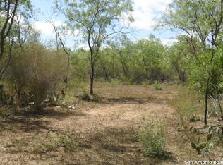 1086 Heickman Rd, Somerset, TX 78069