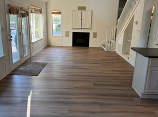 612 Cattle Dr #A, Lowell, AR 72745