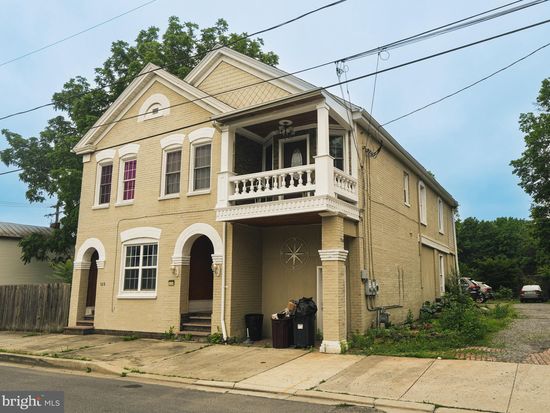 328 N Mechanic St, Cumberland, MD 21502