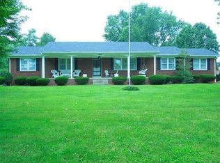 2459 Log Lick Rd, Winchester, KY 40391