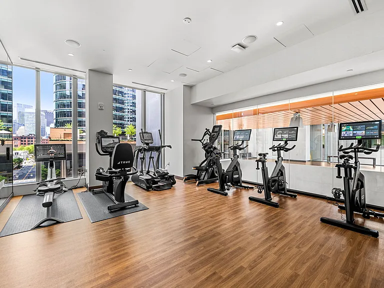 135 Seaport Blvd #705 — Photo 28