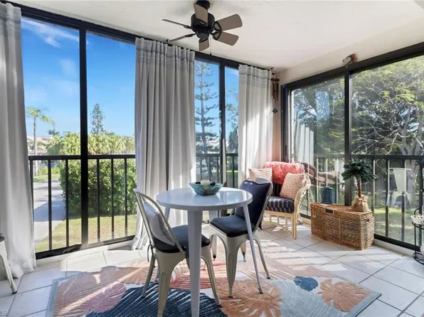 219 Fox Glen DR #1204, NAPLES, FL 34104